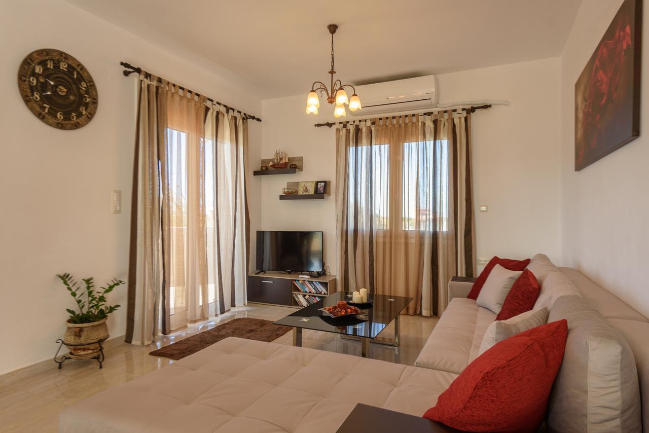 Elpidis Villa Коккинос Пиргос Экстерьер фото