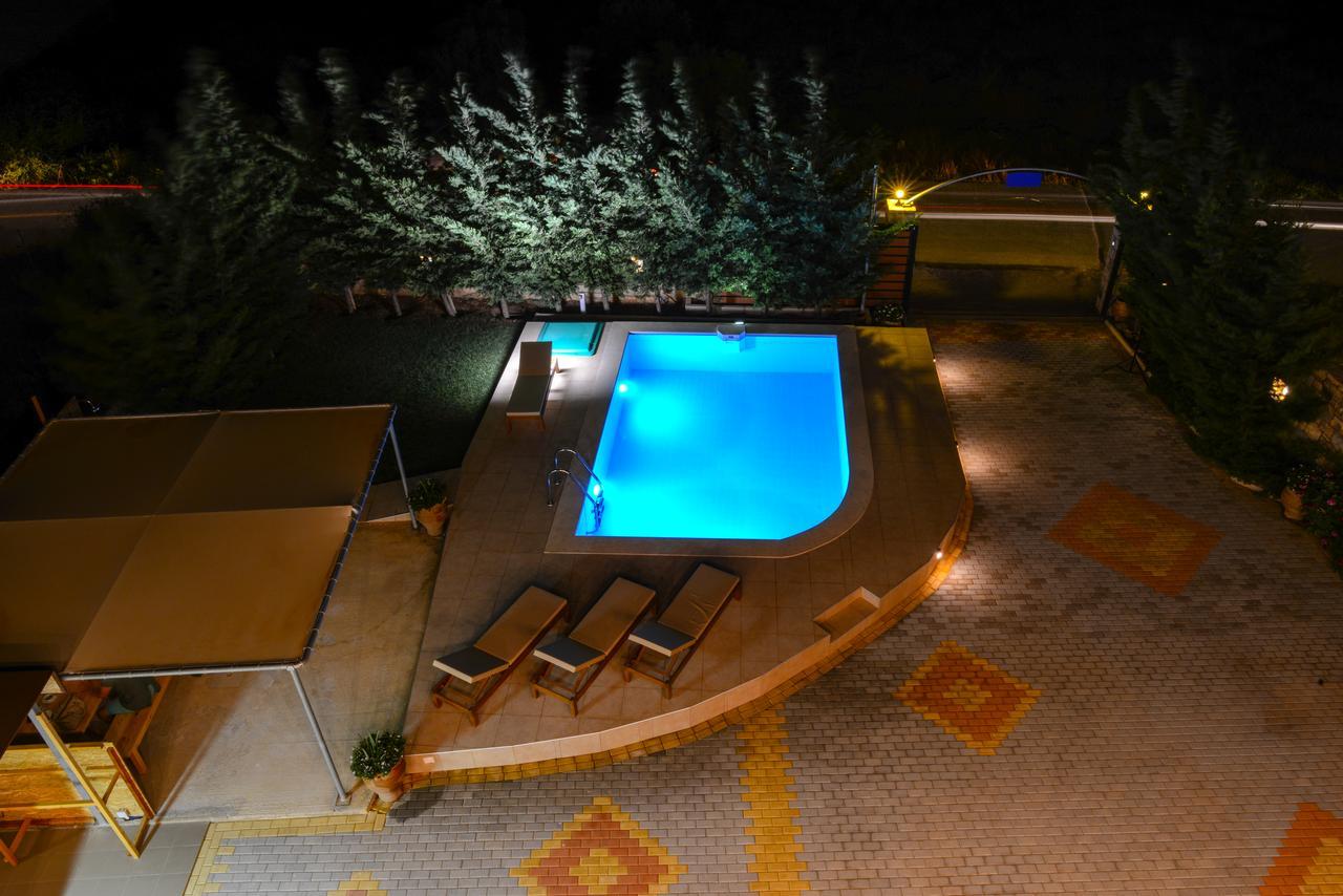 Elpidis Villa Коккинос Пиргос Экстерьер фото