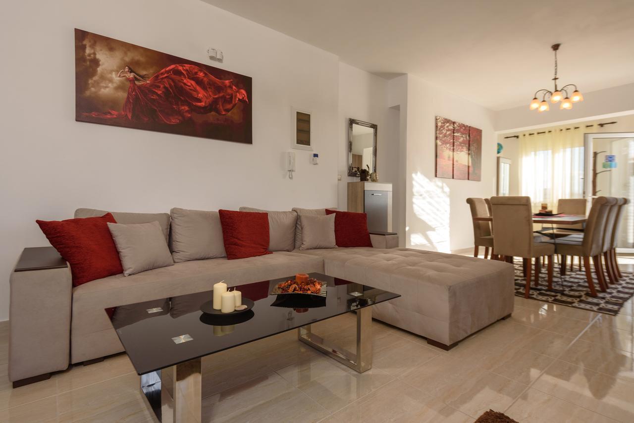 Elpidis Villa Коккинос Пиргос Экстерьер фото